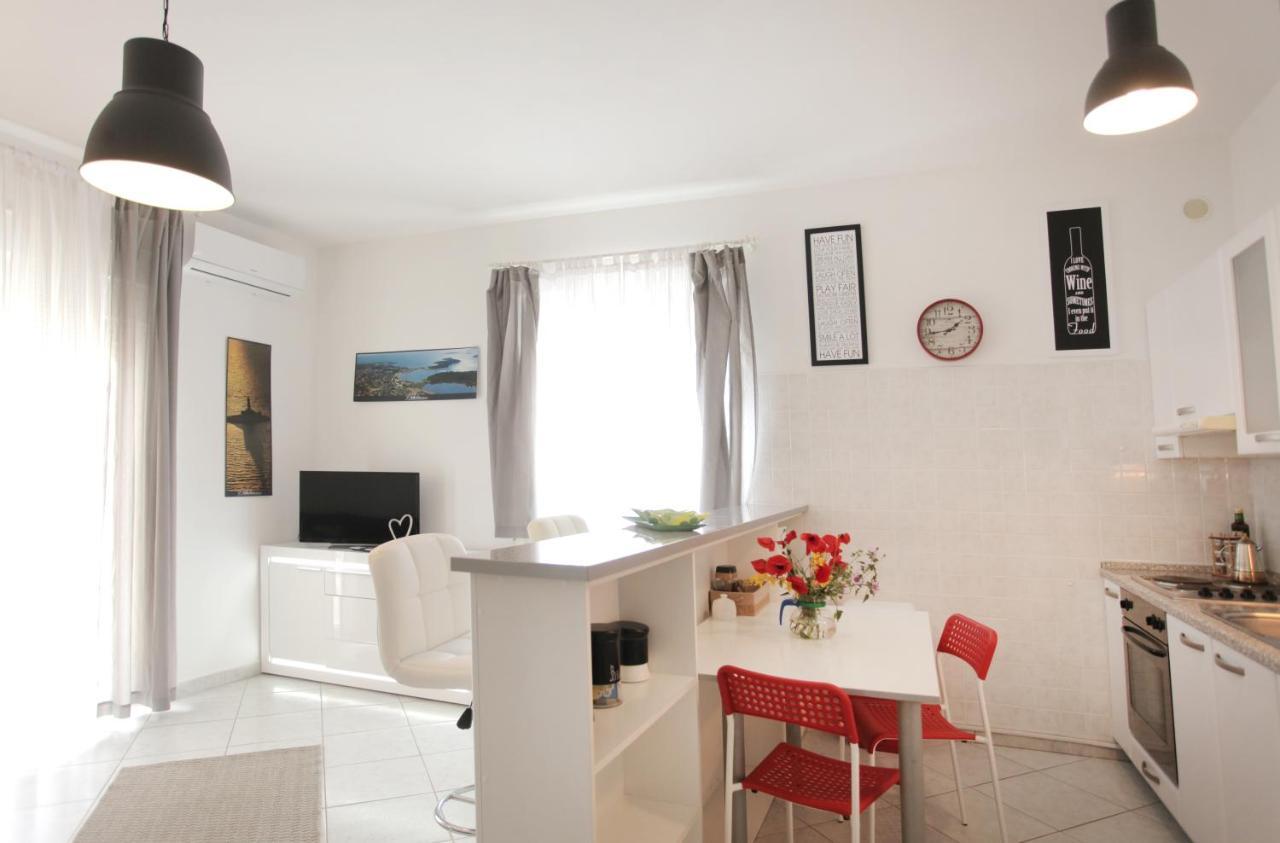 Apartment Maria Medulin Bagian luar foto